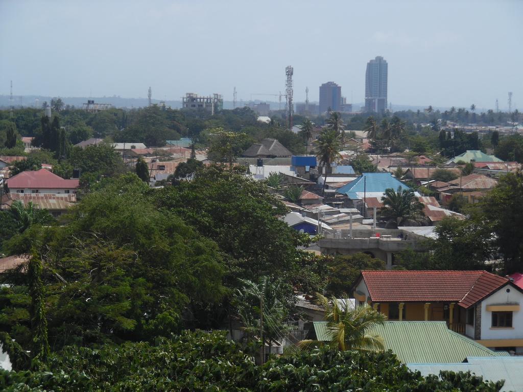 Hotel de Mag Deluxe Dar es Salaam Extérieur photo