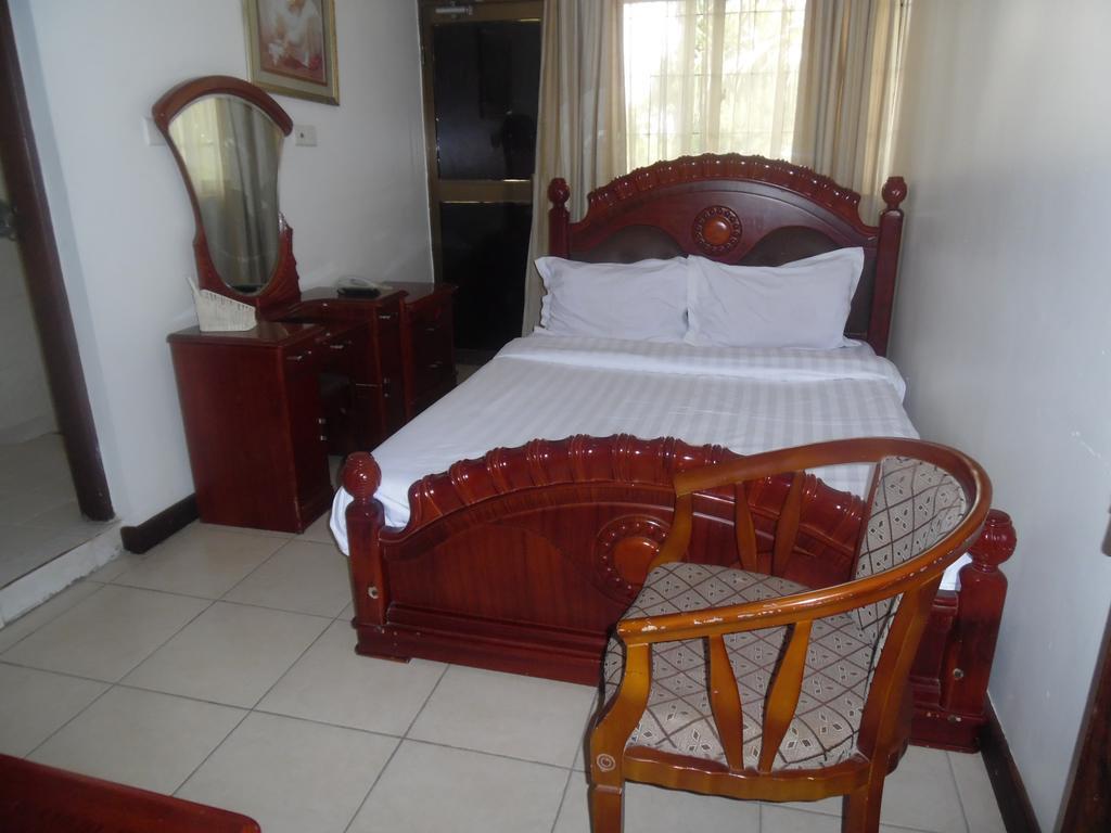 Hotel de Mag Deluxe Dar es Salaam Extérieur photo