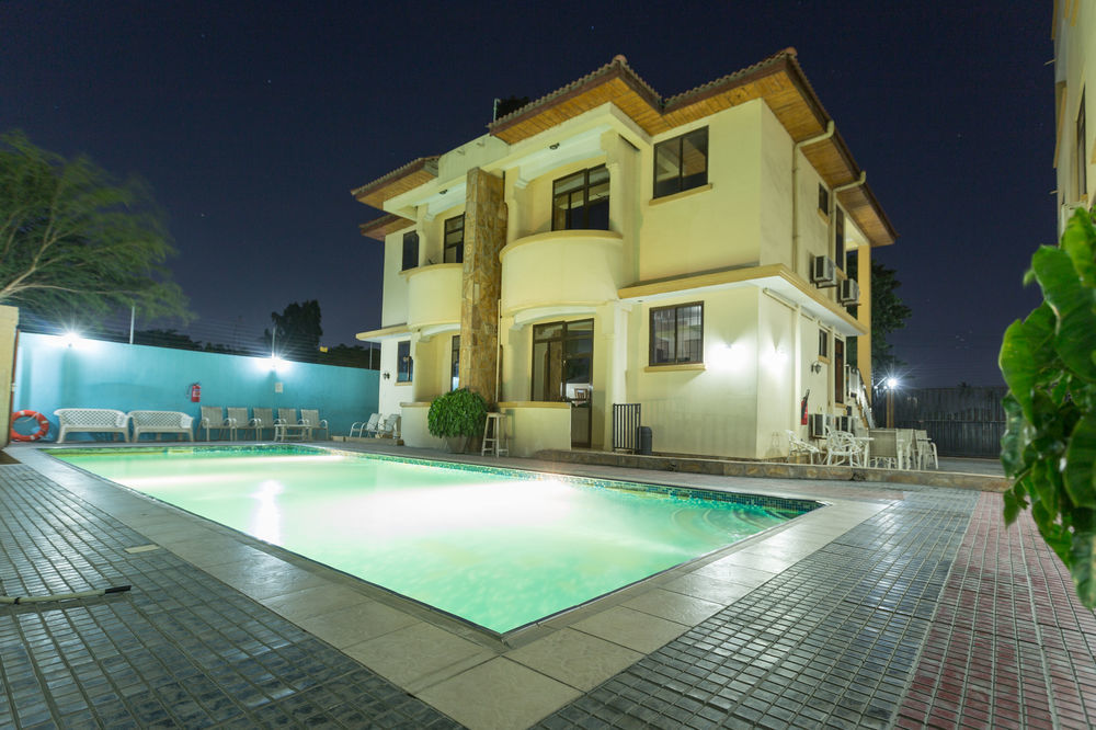Hotel de Mag Deluxe Dar es Salaam Extérieur photo
