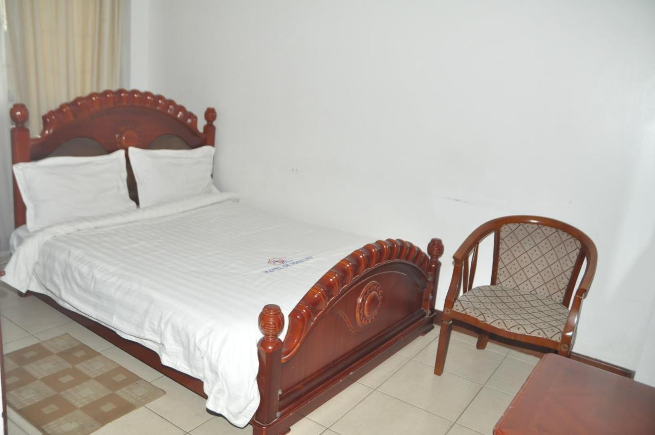 Hotel de Mag Deluxe Dar es Salaam Extérieur photo