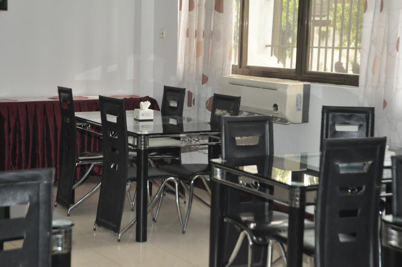 Hotel de Mag Deluxe Dar es Salaam Extérieur photo